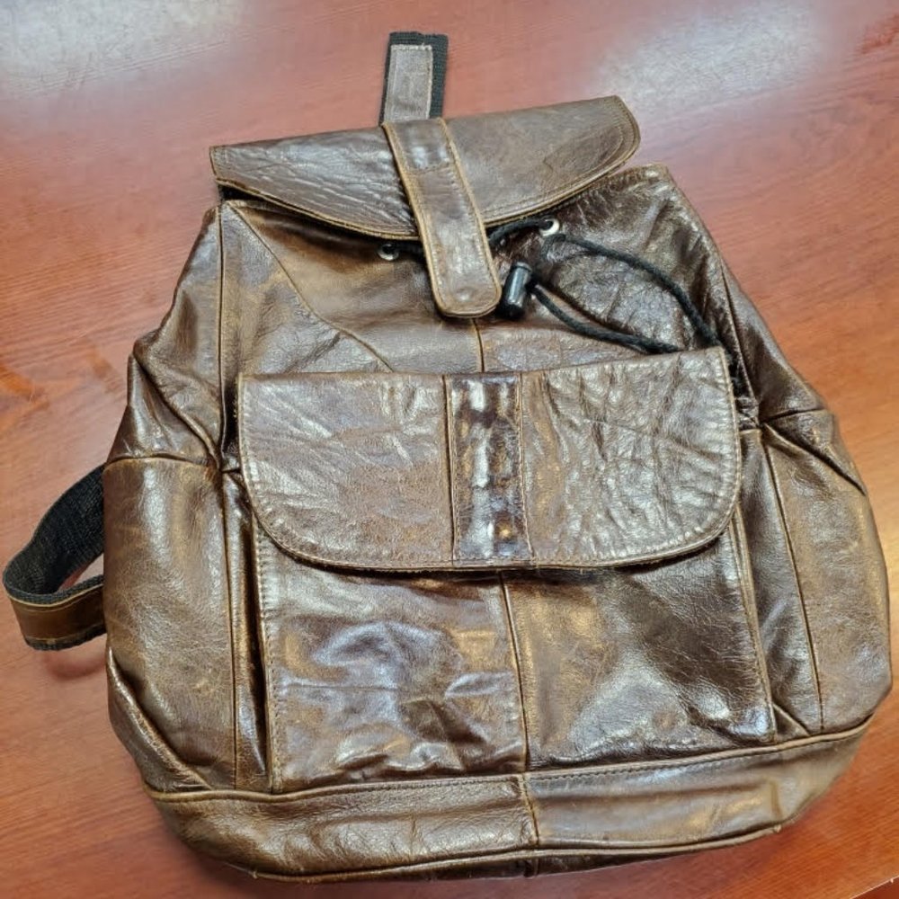 Cartago Bovine Leather Backpack